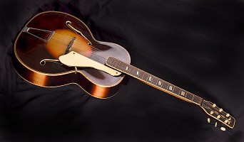 Cremona 463 Custom