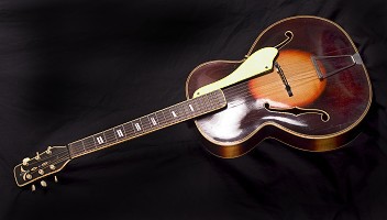 Cremona 463 Custom