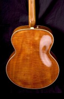 Brauer Grand Pilar